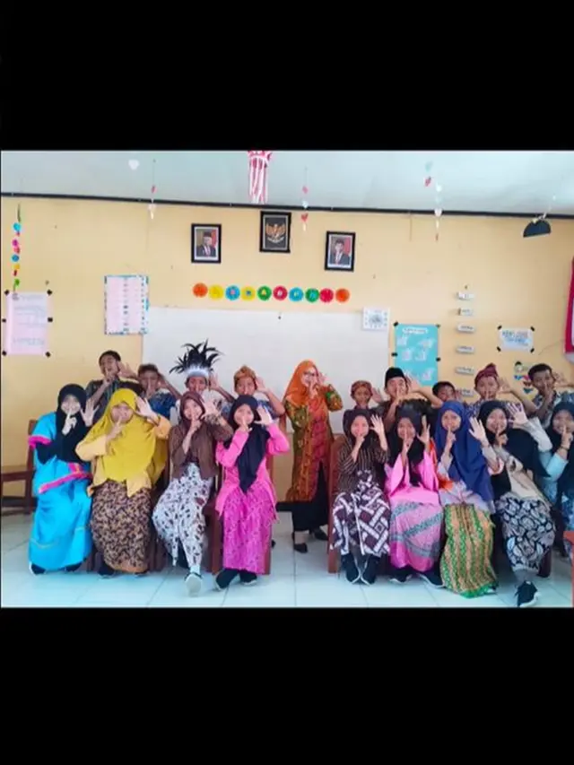 Momen Sedih Perpisahan Anak SD Ketika Satu Siswa Pindah Sekolah, Penuh Haru