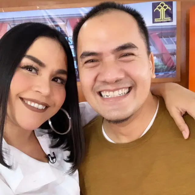 Sebentar Lagi Bebas, Ini 6 Momen Saipul Jamil saat Dijenguk Para Artis
