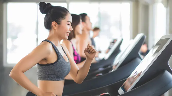 Banking Rasa Nge-Gym Menumbuhkan Mindset Generasi Muda Jadi Crazy Rich yang Fit