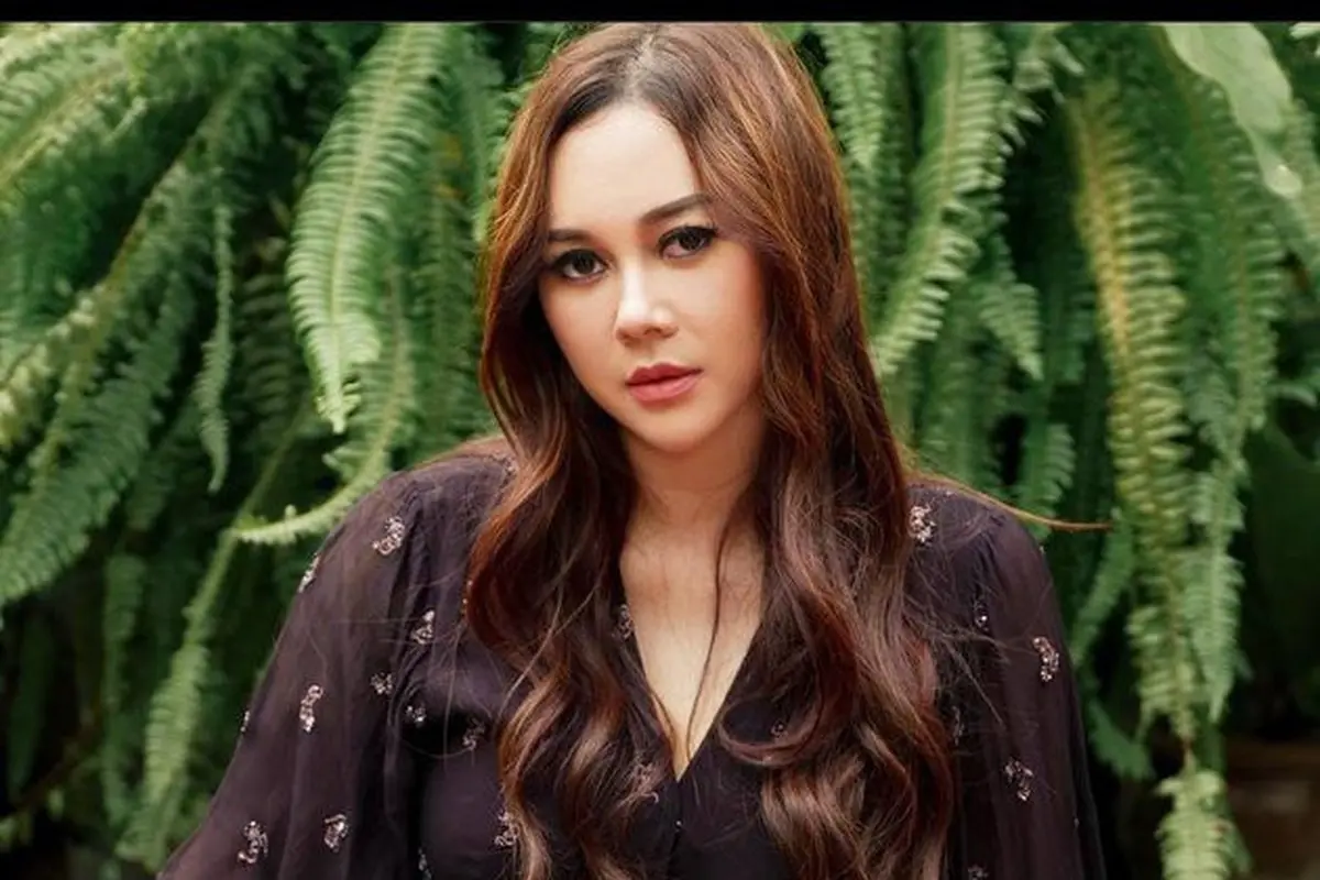 [Fimela] Aura Kasih