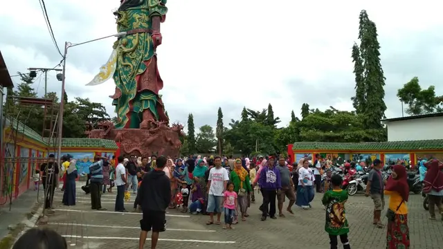 Kelenteng Kwan Sing Bio