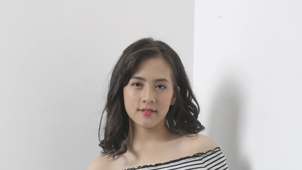 Pacaran Sejak TK, Ini 5 Fakta Perjalanan Cinta Adhisty Zara