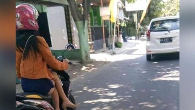 Bikin Geregetan, 7 Gaya Cewek di Indonesia Kalo Naik Motor