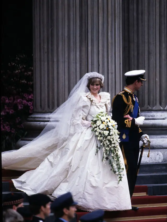 Gaun Pengantin Putri Diana