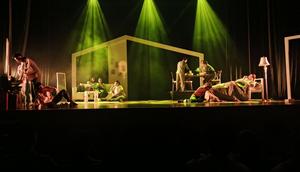 Jakarta Art House mempersembahkan pertunjukan Rumah Pikiran dan Hati, Jumat (14/11/2025) (dok. Liputan6.com/faqih nuriman)