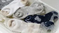 Cara Mencuci Kaos Kaki yang Dekil Membandel, Mudah dengan Bahan Alami