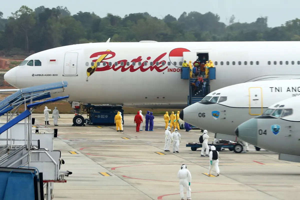 Tiba Di Batam, WNI dari Wuhan Langsung Dibawa Menuju Natuna