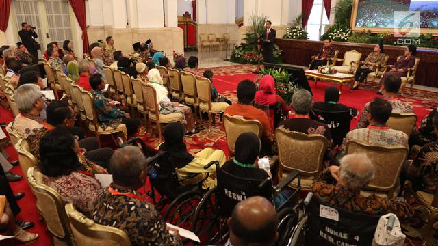 Jokowi Gelar Silaturahmi dengan Penerima KIS dan JKN di Istana Negara
