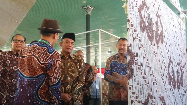 4 Motif Batik Kepemimpinan Yogyakarta Regional Liputan6 Com