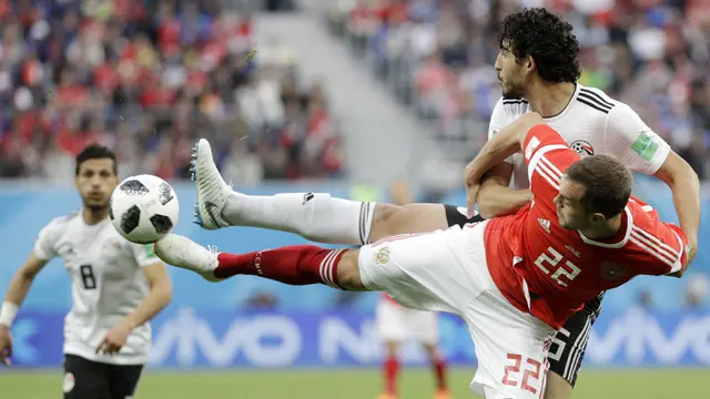 FOTO: Mohamed Salah Tak Berdaya, Rusia Bungkam Mesir