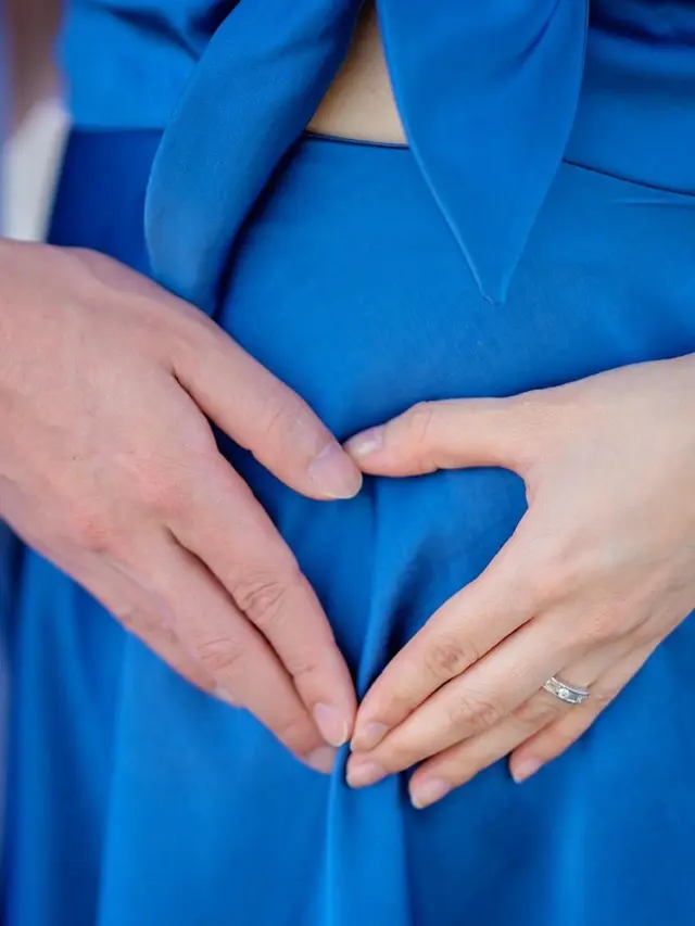 7 Potret Maternity Shoot Valencia Tanoe dan Kevin Sanjaya Di Paris