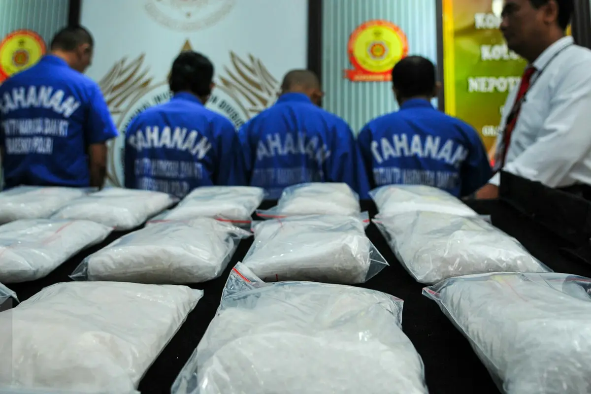 20160413-Bareskrim Polri Ungkap Sindikat Narkotika Jenis Shabu-jakarta