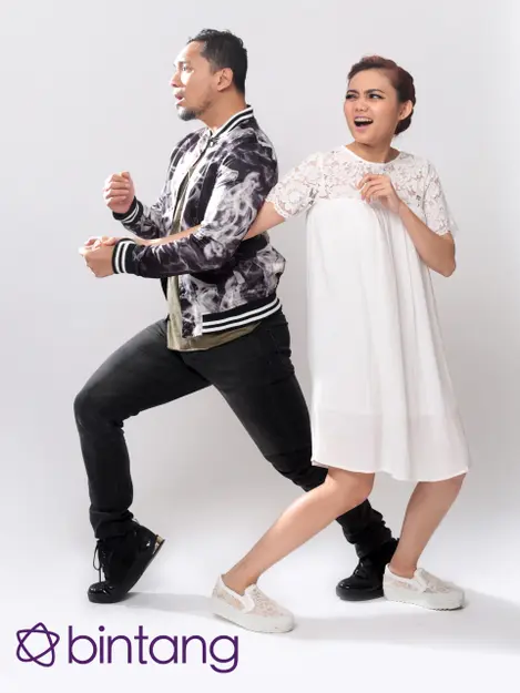 Fakhrul Razi Rina Nose Pakai Gak Pakai Hijab Gak Penting Buatku News Entertainment Fimela Com