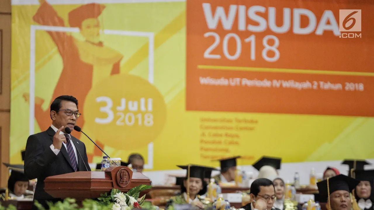 Moeldoko Berikan Orasi Ilmiah Terkait Tantangan Pendidikan di Universitas Terbuka