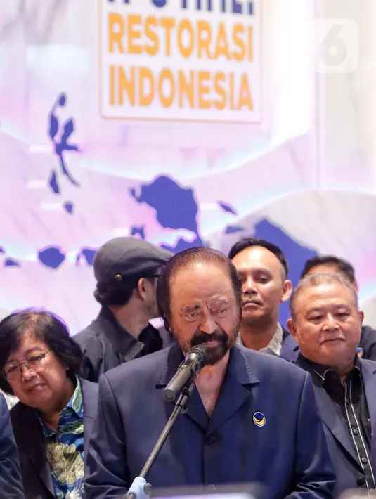 Surya Paloh  juga mengatakan partai NasDem tidak boleh terprovokasi dan tidak akan bisa diadu domba atas kondisi saat ini, di mana Johnny G. Plate ditetapkan sebagai tersangka. (Liputan6.com/Angga Yuniar)