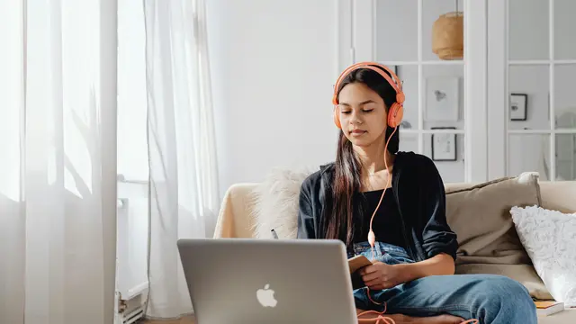 Perilaku digital yang sehat