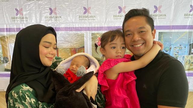 Sheza Idris melahirkan anak kedua berjenis kelamin laki-laki pada 5 Januari 2023 (ist - Munady Widjaja)