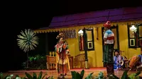 Tonil Samrah, Seni Teater Kompleks Khas Betawi