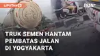 Viral ruk semen naik ke pembatas jalan di Jl. Wates dekat pom FPI. Kecelakaan ini terjadi pada Rabu (5/6/2024) pagi