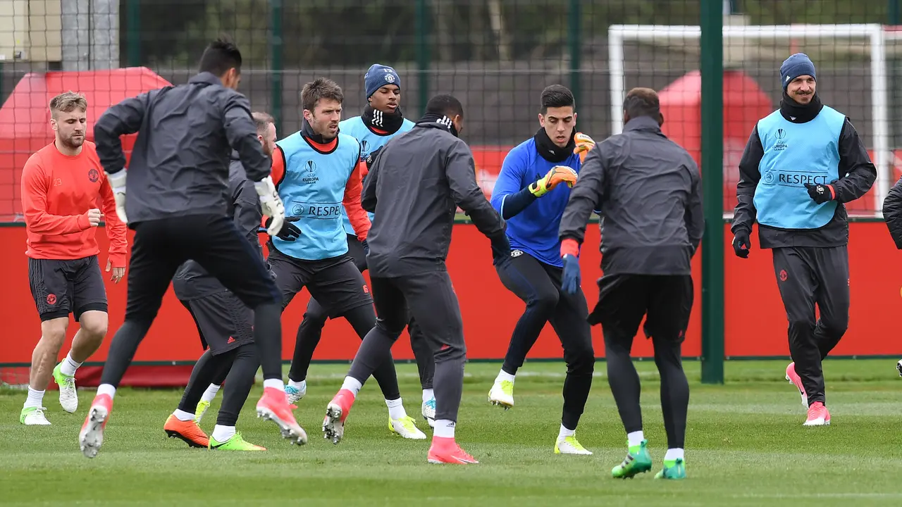Manchester United (MU)