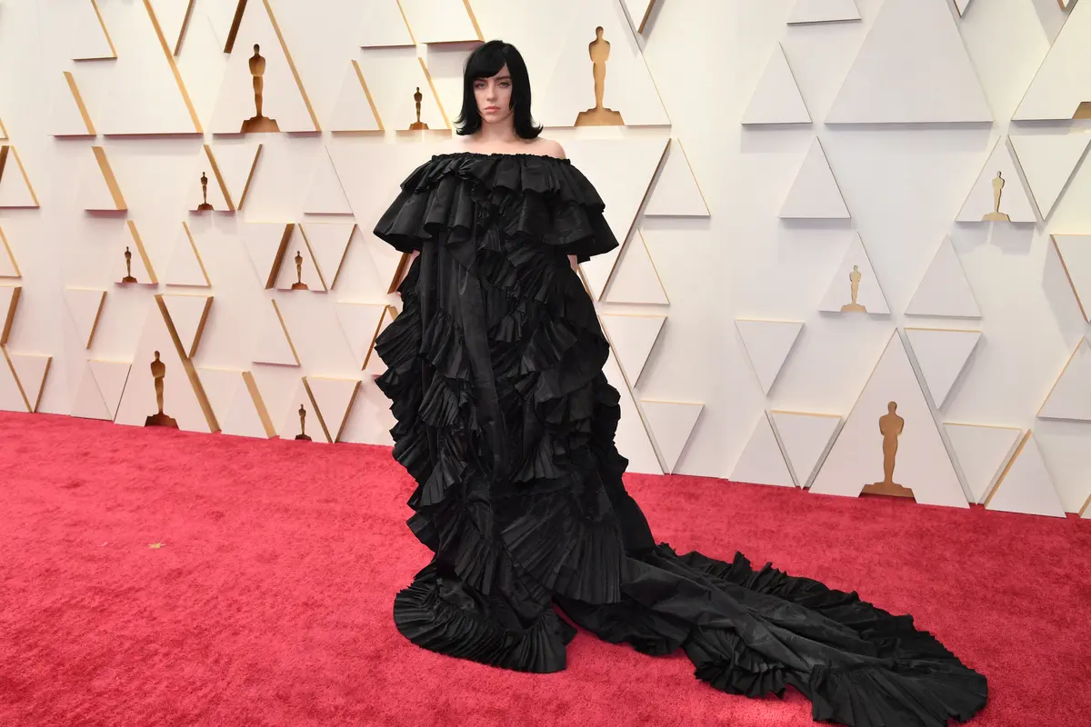 8 Penampilan Terbaik di Karpet Merah Oscar 2022
