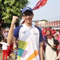 Brandon Salim Arak Obor Asian Games 2018. (Nurwahyunan/Bintang.com)