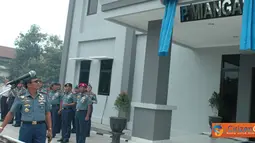 Citizen6, Surabaya: Komandan Kobangdikal Laksda TNI Sadiman, meresmikan Gedung Miangas untuk menunjang perkuliahan mahasiswa jurusan Teknik Mesin dan Teknik Elektro di kampus STTAL  Bumimoro Kobangdikal, Surabaya. (Pengirim: Penkobangdikal)