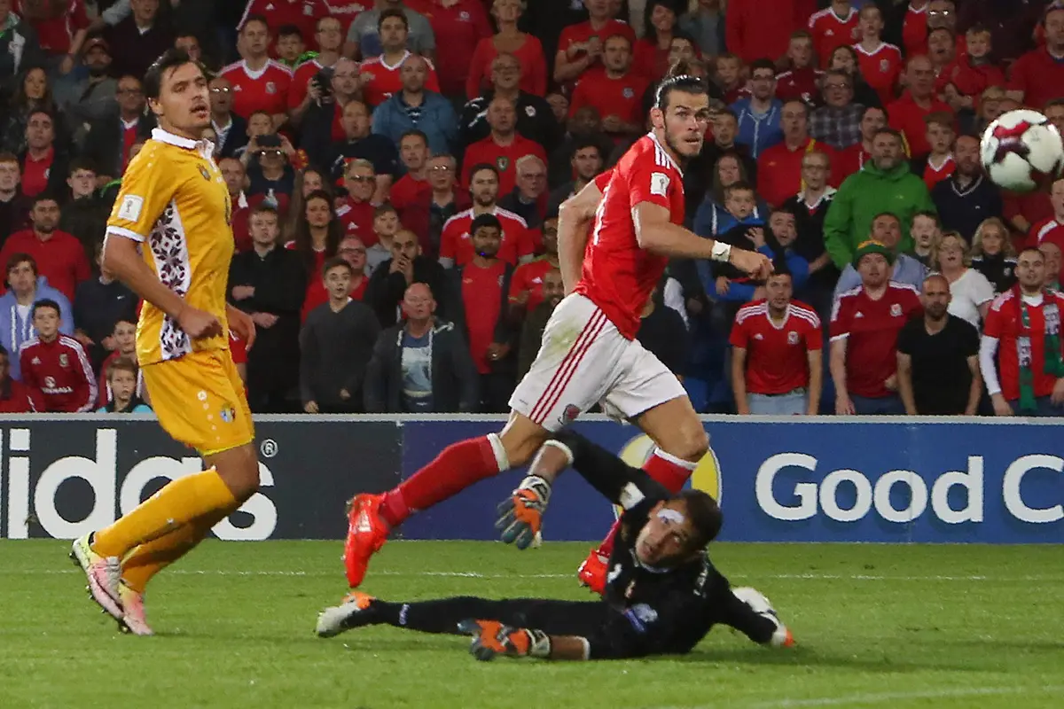 Gareth Bale Pimpin Wales Menang 4-0 atas Moldova