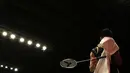 Hayom harus takluk di penampilan perdananya di Kejuaraan Dunia Bulutangkis 2015 di Istora Gelora Bung Karno, Jakarta. Rabu (12/8/2015). (Bola.com/Arief Bagus)
