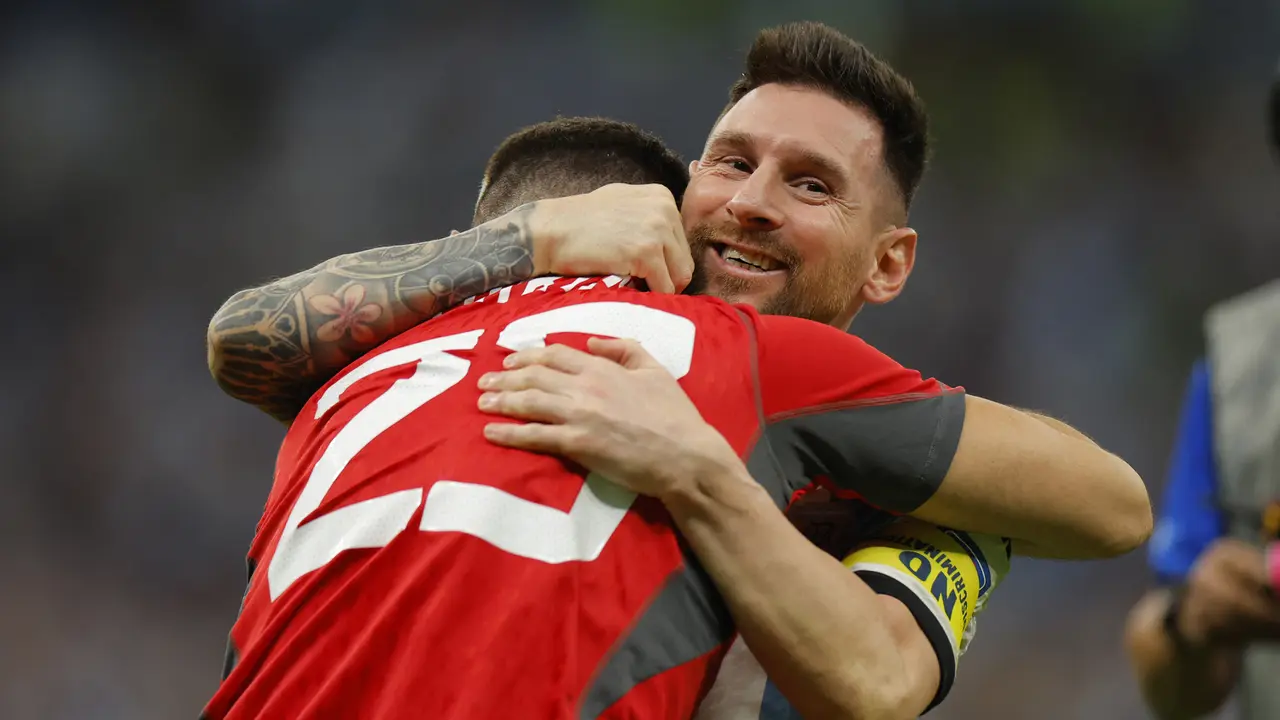 Foto: Aksi Cemerlang Lionel Messi dan Emiliano Martinez Bawa Argentina ke Semifinal Piala Dunia 2022