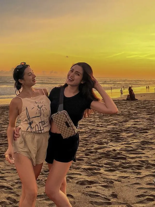 Potret Tampilan Duo Bestie Jessica Iskandar dan Jennifer Bachdim, credit: @inijedar