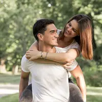 Kenali 8 tips membangun hubungan sehat dan dewasa. (Foto/Dok: freepik.com)