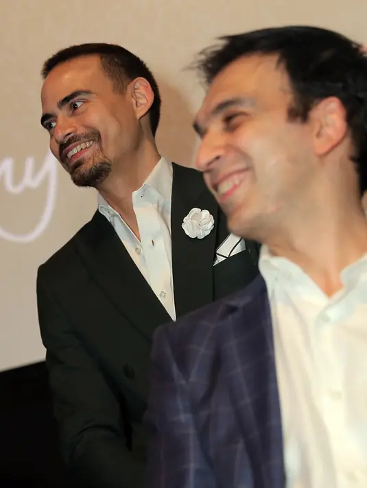 Ayah satu anak itu juga merasakan nyaman ketika terlibat dalam film besutan sutradara Rizal Mantovani. Sebagai aktor, ia juga harus bisa mengikuti kemauan sutradara sesuai dengan skenarionya. (Adrian Putra/Bintang.com)