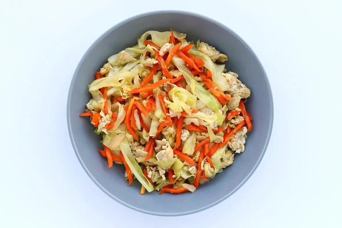tumis wortel kubis telur