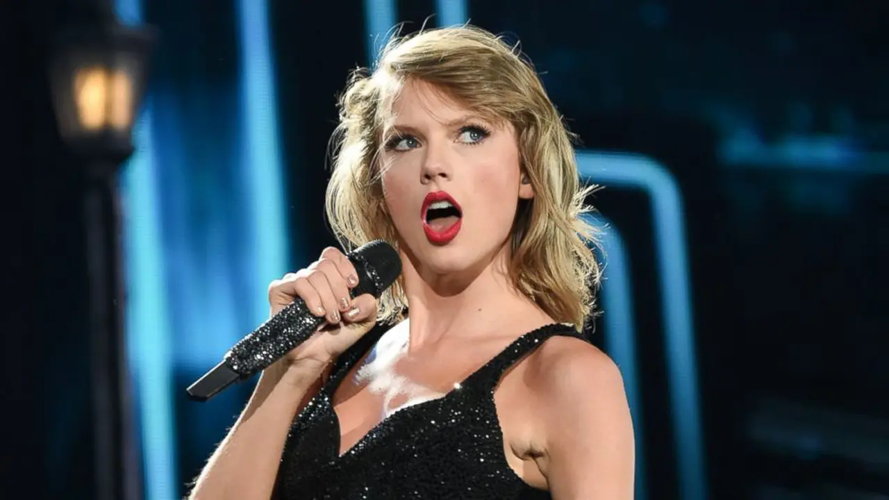[Bintang] Taylor Swift