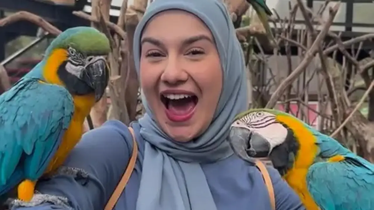 Potret Irish Bella Saat Tersenyum Lepas, Netizen: Dia Layak Bahagia