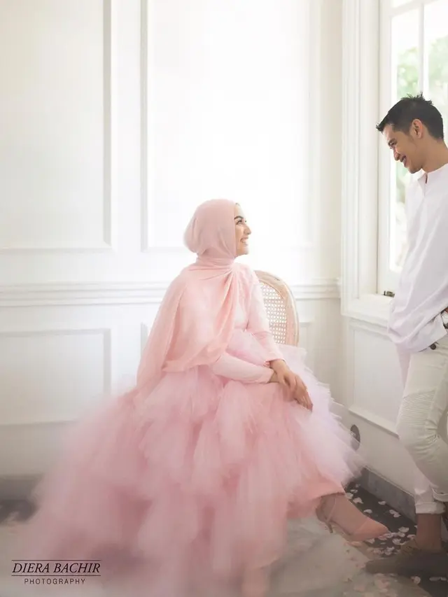 5 Potret Prewedding Citra Kirana dan Rezky Aditya, Serasi dan Sweet Banget