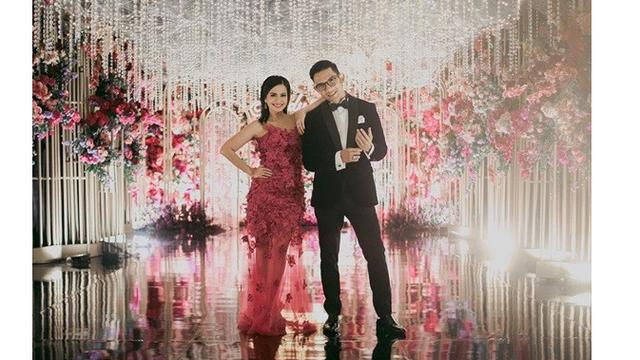 7 Potret Persahabatan Ersa Mayori dan Indra Herlambang, Kompak Banget