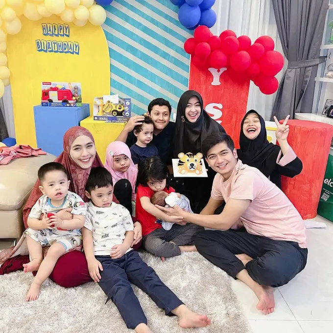 Oki Setiana Dewi (Instagram/okisetianadewi)