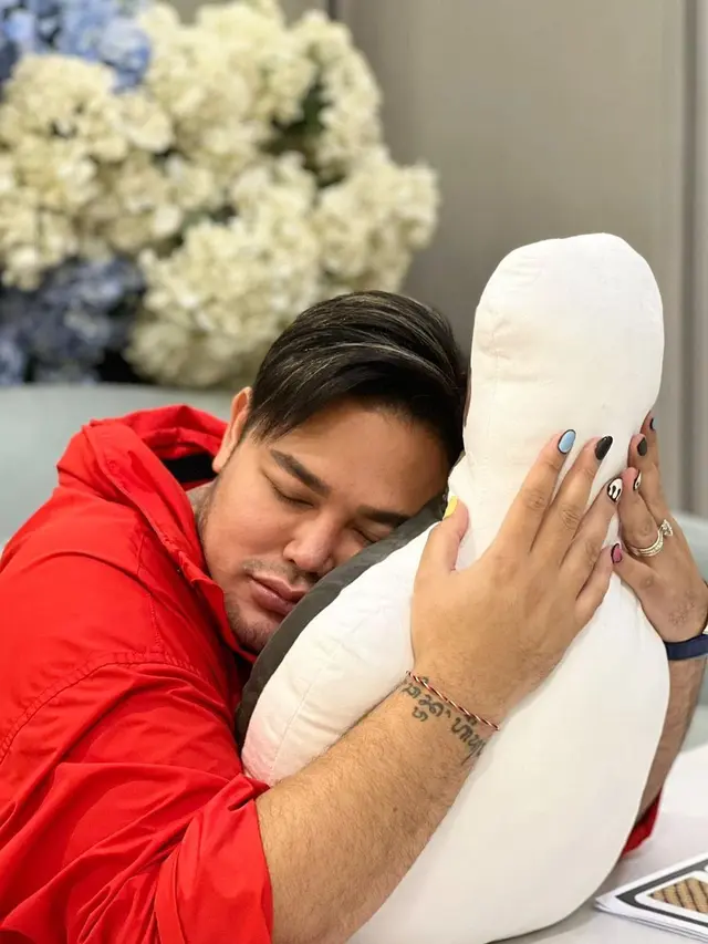 Boneka Baru Ivan Gunawan