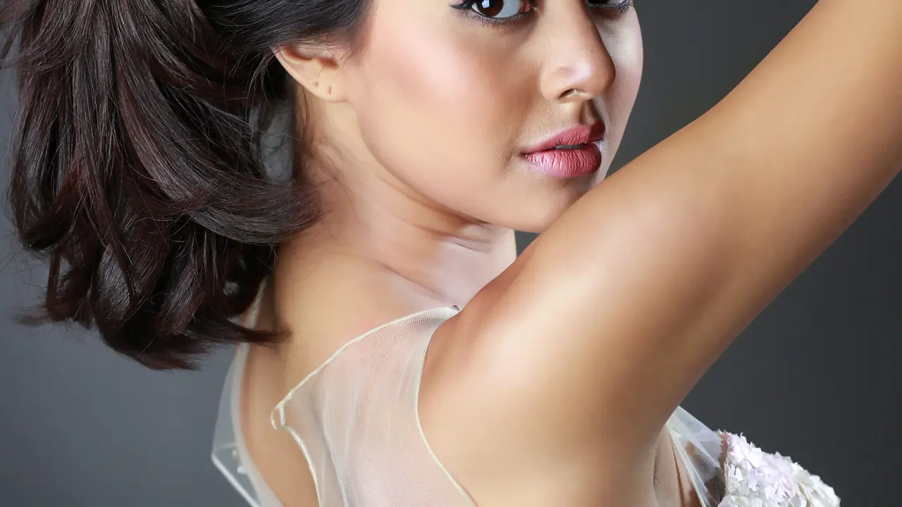 [Bintang] Aurelie Moeremans