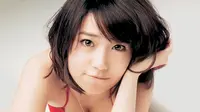 Oshima Yuko Buat Perangko Sebelum Lulus dari AKB48