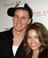 Channing Tatum dan Jenna Dewan Tatum memang menjadi salah satu pasangan favorite Hollywood. (DAVID LIVINGSTON / GETTY IMAGES NORTH AMERICA / AFP)