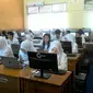 Ujian nasional berbasis komputer di Bogor (Liputan6.com/ Achmad Sudarno)