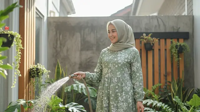 Gamis Warna Sage Green Elegan