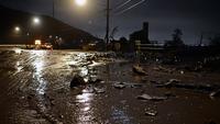 Badai Mereda, Warga California Selatan Bersihkan Lumpur Usai Banjir Bandang