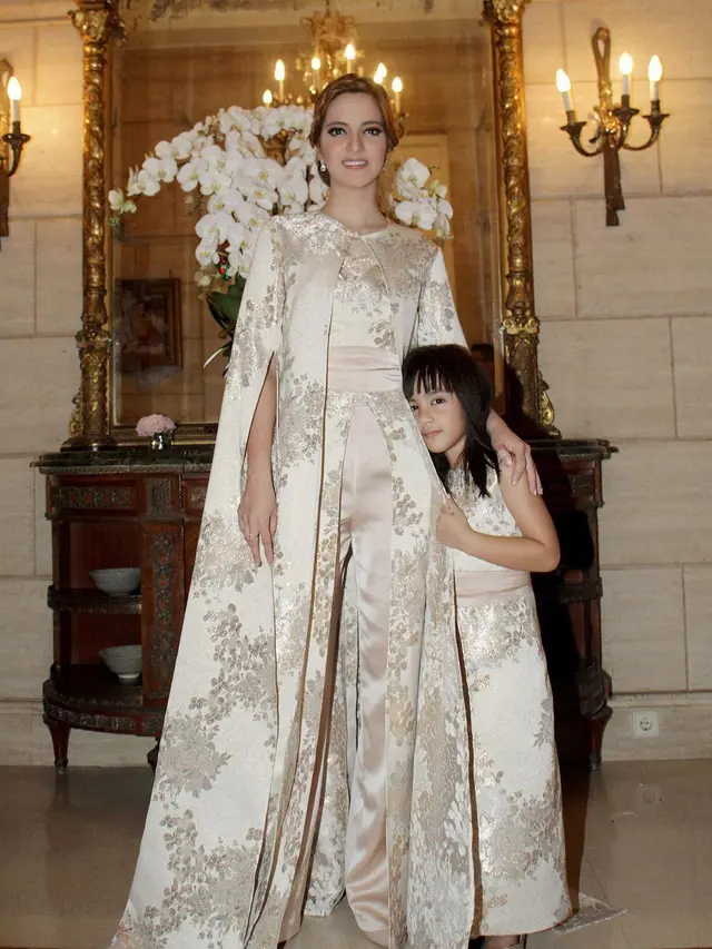 [Bintang] Nia Ramadhani