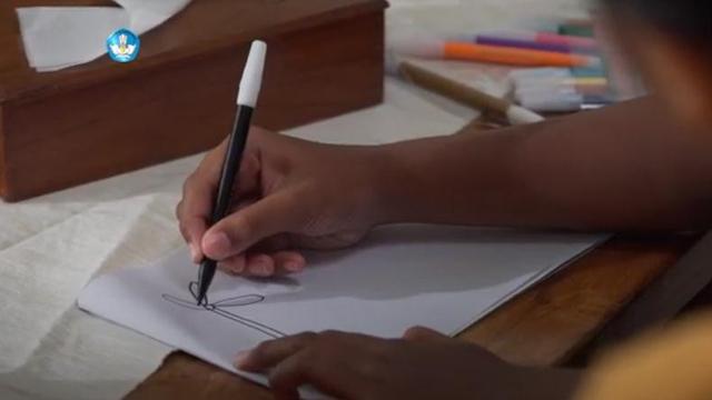 Proyek Kreatif Minggu Ini