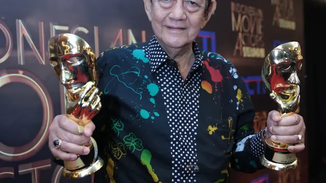 [Bintang] Deddy Sutomo (Pemeran Utama Terbaik)