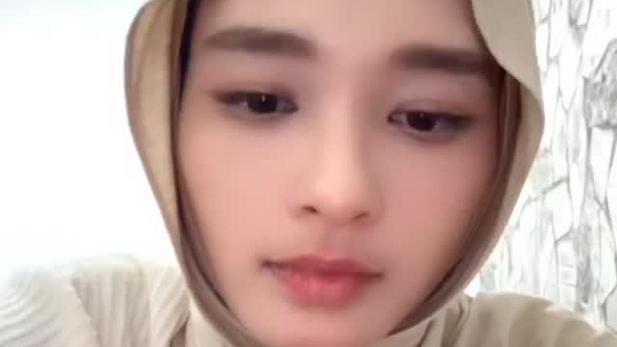 Inara Rusli Mendadak Minta Maaf Ke Anak: Mami Cuma Manusia Biasa Yang Kadang Lalai